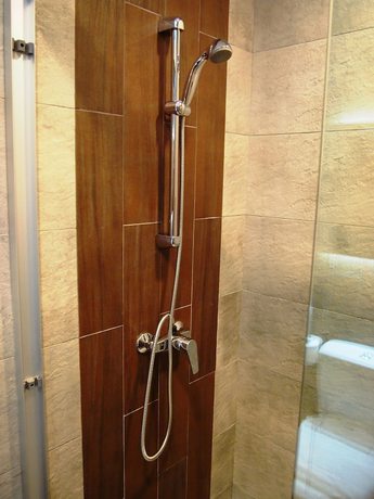 Imagen de la habitación del Hotel RoomZ. Foto 15