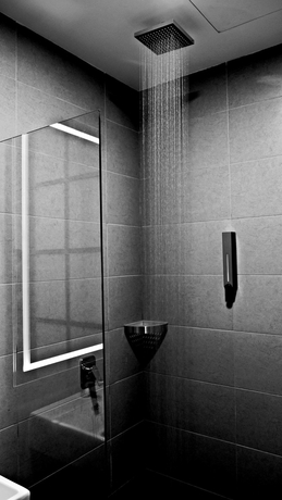 Imagen de la habitación del Hotel Roomies Suites. Foto 4
