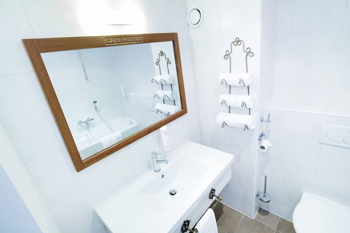 Imagen de la habitación del Hotel Roompot Beachhotel Cape Helius. Foto 6