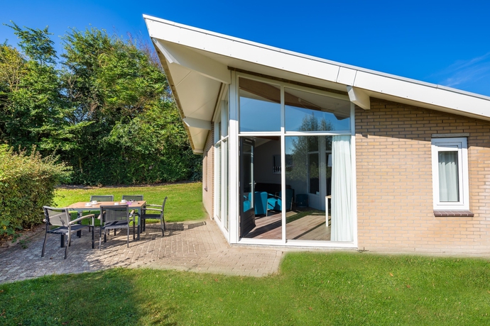 Imagen de los exteriores del Hotel Roompot Ferienparks Hof Domburg. Foto 9