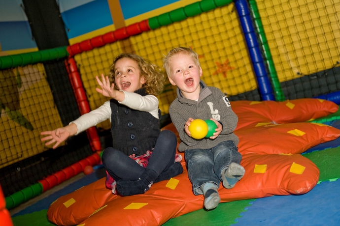 Imagen de los interiores del Hotel Roompot Ferienparks Hof Domburg. Foto 17