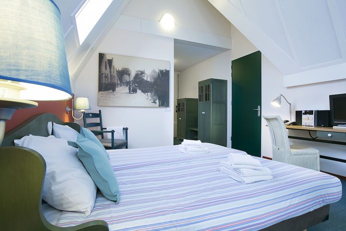 Imagen de la habitación del Hotel Roompot Marinapark Volendam. Foto 15