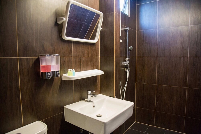Imagen de la habitación del Hotel Roomquest Ratchada. Foto 9