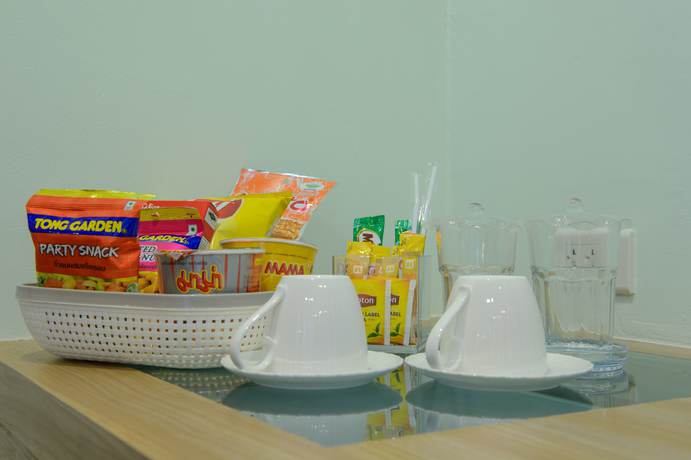 Imagen de la habitación del Hotel Roomquest Suvarnabhumi Airport Rom Klao. Foto 10