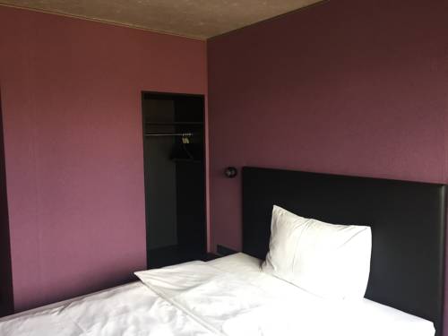 Imagen de la habitación del Hotel Roomreich. Foto 10