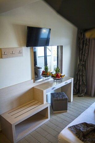 Imagen de la habitación del Hotel Rooms Amalthea Mare and Cafe - Bistro. Foto 19
