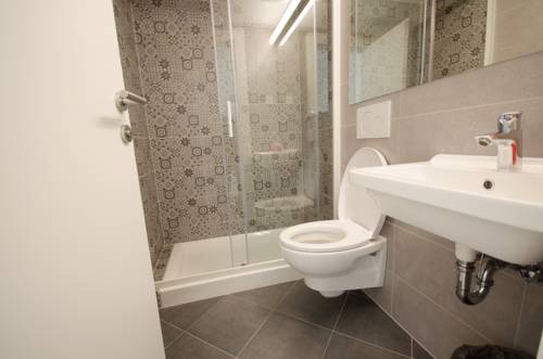 Imagen de la habitación del Hotel Rooms Ambrozic. Foto 14