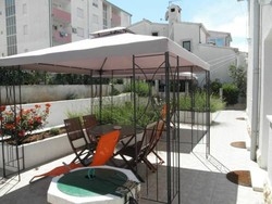 Imagen general del Hotel Rooms Carija. Foto 2