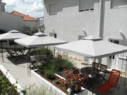 Imagen general del Hotel Rooms Carija. Foto 4