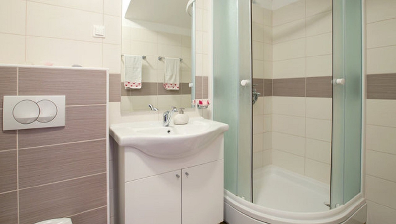 Imagen de la habitación del Hotel Rooms Eden Old Town. Foto 13