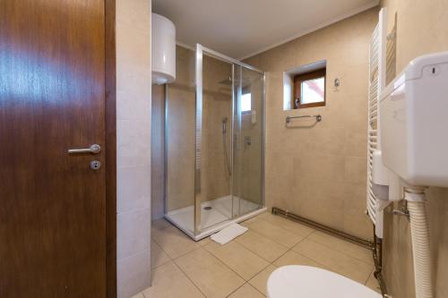 Imagen general del Hotel Rooms Gat. Foto 4