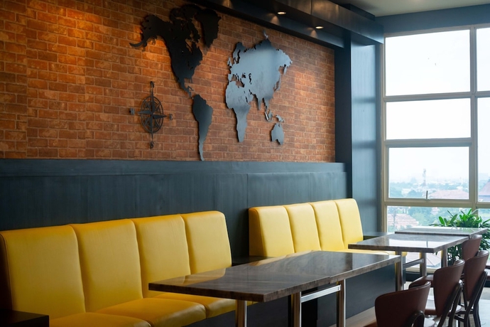 Imagen de los interiores del Hotel Rooms Inc Btc Bandung. Foto 17