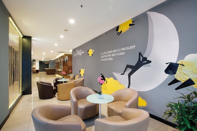 Imagen de los interiores del Hotel Rooms Inc Btc Bandung. Foto 19