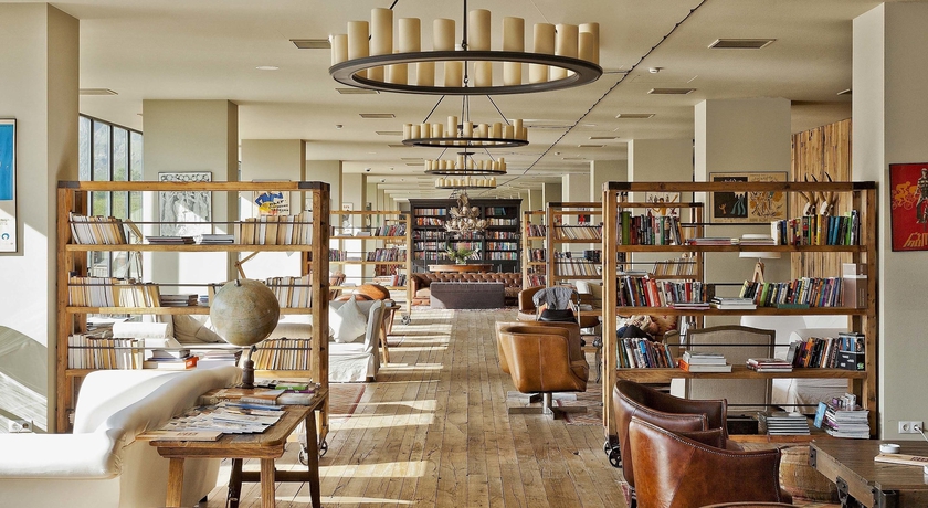 Imagen de los interiores del Hotel Rooms Kazbegi. Foto 15