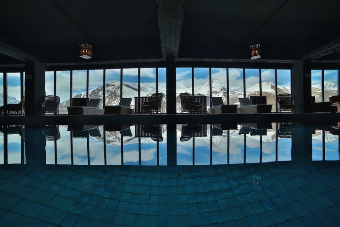 Imagen de la piscina del Hotel Rooms Kazbegi. Foto 18
