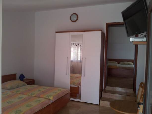 Imagen general del Hotel Rooms Nadia. Foto 9