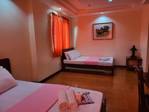 Imagen general del Hotel Rooms R Us - Voyagers Palace. Foto 1