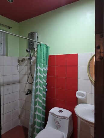 Imagen de la habitación del Hotel Rooms R Us - Voyagers Palace. Foto 18