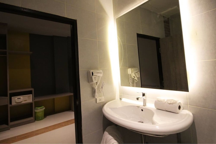 Imagen de la habitación del Hotel Rooms Republic. Foto 5