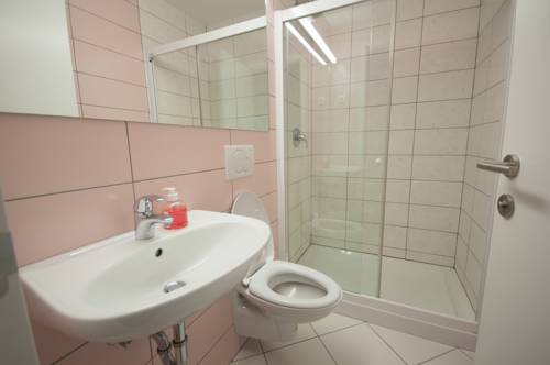 Imagen de la habitación del Hotel Rooms Sincere 1830. Foto 7