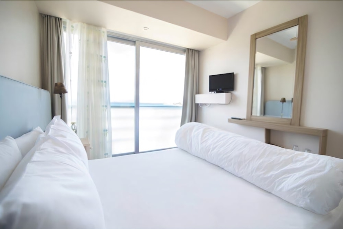 Imagen de la habitación del Hotel Rooms Smart Luxury and Beach. Foto 7