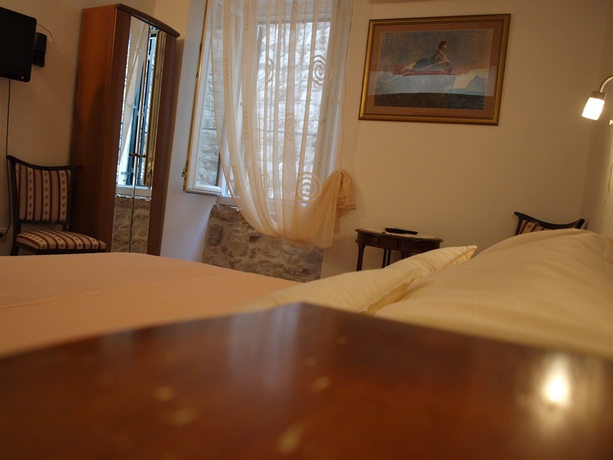 Imagen de la habitación del Hotel Rooms Vicelic Guest House. Foto 6