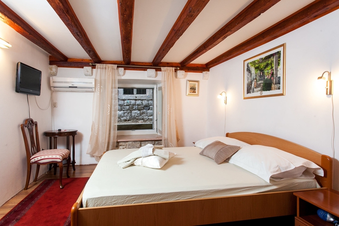 Imagen de la habitación del Hotel Rooms Vicelic Guest House. Foto 8