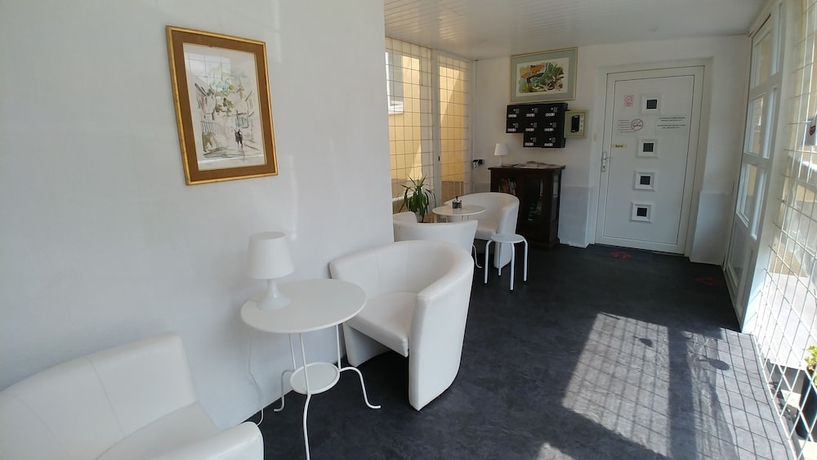 Imagen de los interiores del Hotel Rooms Villa Antunovac. Foto 14