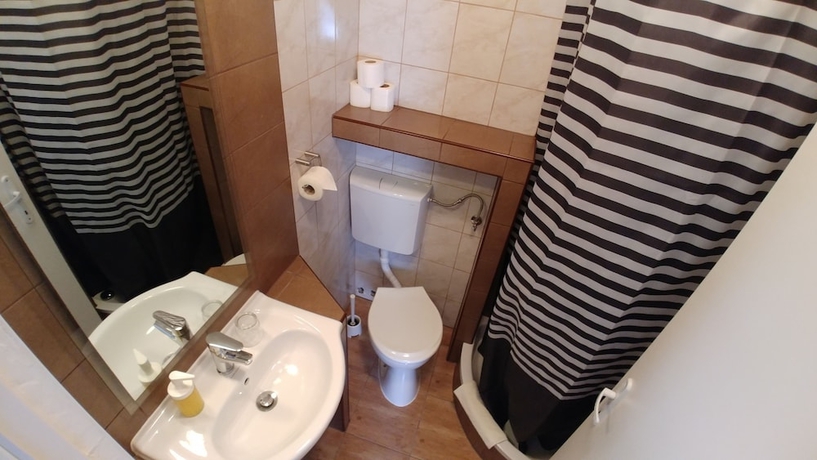 Imagen de la habitación del Hotel Rooms Villa Antunovac. Foto 12