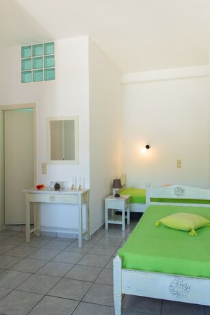 Imagen general del Hotel Rooms and Apartments Archontou. Foto 2