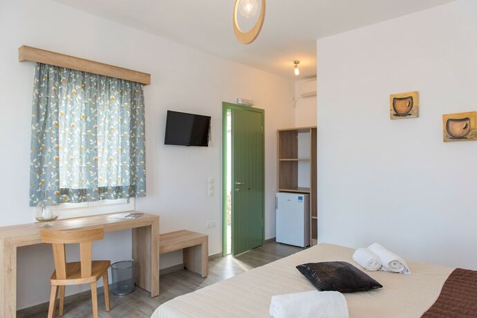 Imagen general del Hotel Rooms and Apartments Archontou. Foto 9