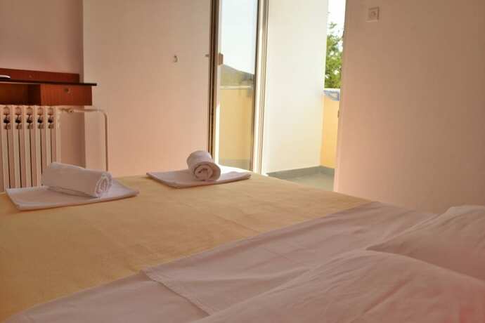 Imagen general del Hotel Rooms and Apartments Galeb. Foto 5