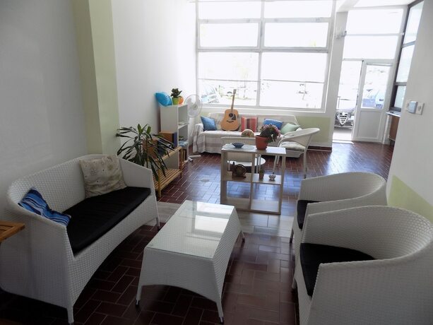 Imagen general del Hotel Rooms and Apartments Galeb. Foto 16