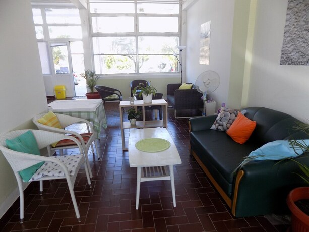 Imagen de los interiores del Hotel Rooms and Apartments Galeb. Foto 36