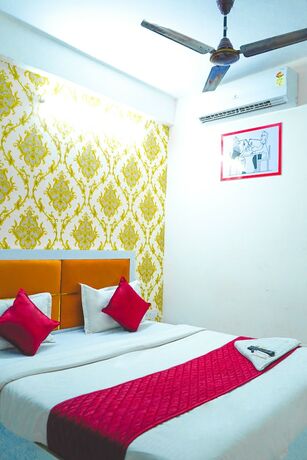 Imagen de la habitación del Hotel Roomshala 143 Shubham Residency Sec 70. Foto 19