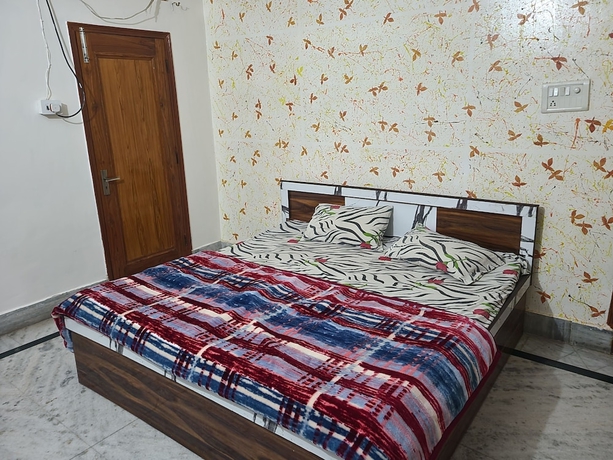 Imagen general del Hotel Roomshala 153 Krishnashrya, Vrindavan. Foto 1