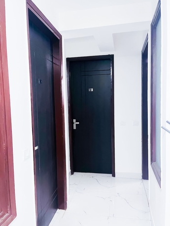 Imagen de los interiores del Hotel Roomshala 160 Red. Foto 11