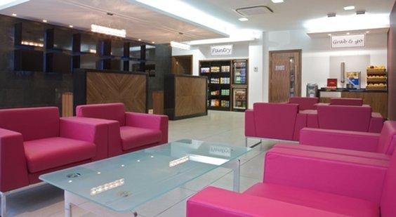 Imagen de los interiores del Hotel Roomzzz Leeds City. Foto 8