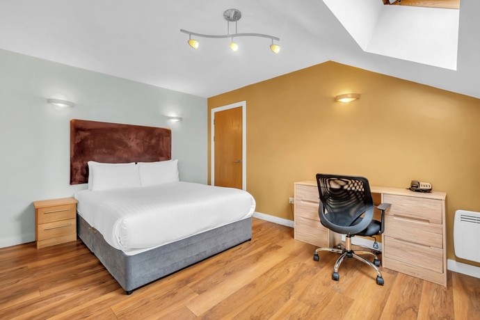 Imagen de la habitación del Hotel Roomzzz Leeds Headingley. Foto 10