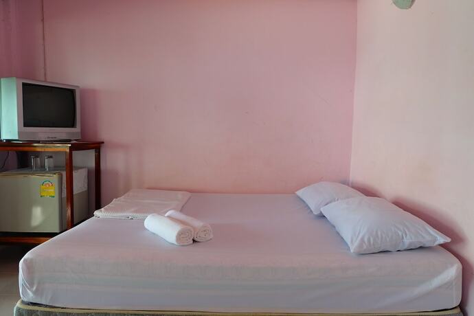 Imagen general del Hotel Roong Arun Resort, Chaiya. Foto 4