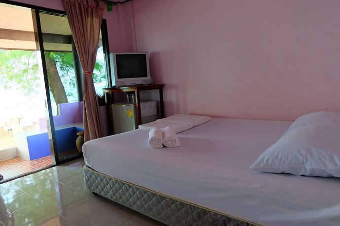 Imagen general del Hotel Roong Arun Resort, Chaiya. Foto 5