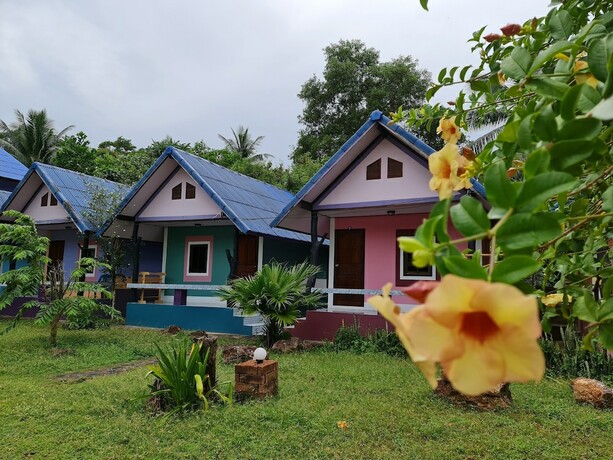 Imagen general del Hotel Roong Arun Resort, Chaiya. Foto 13