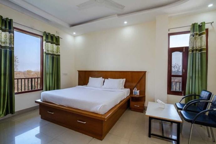 Imagen de la habitación del Hotel Roop. Foto 7