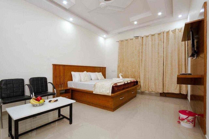Imagen de la habitación del Hotel Roop. Foto 11