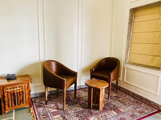 Imagen de la habitación del Hotel Roop Garh Palace. Foto 14