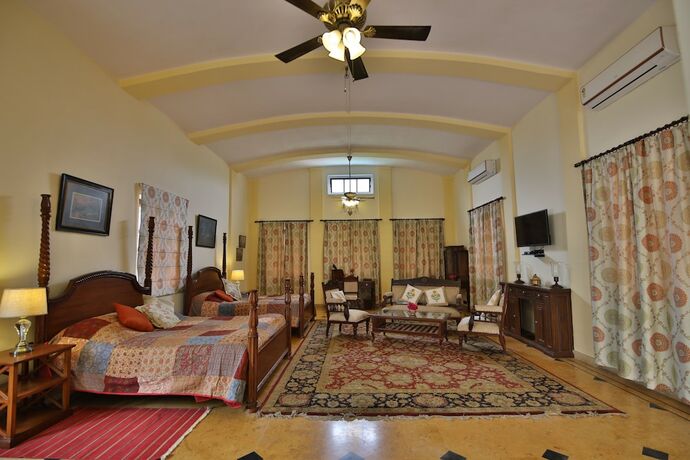 Imagen de la habitación del Hotel Roop Niwas Kothi. Foto 23
