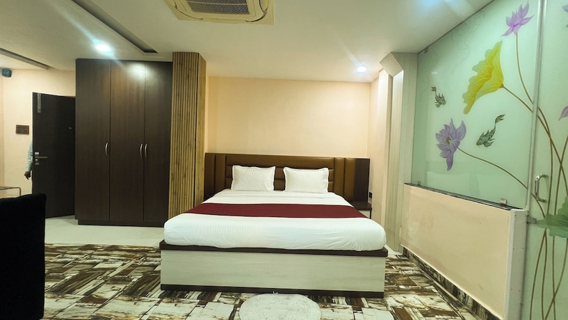 Imagen de la habitación del Hotel Roop Vihar Resort. Foto 10