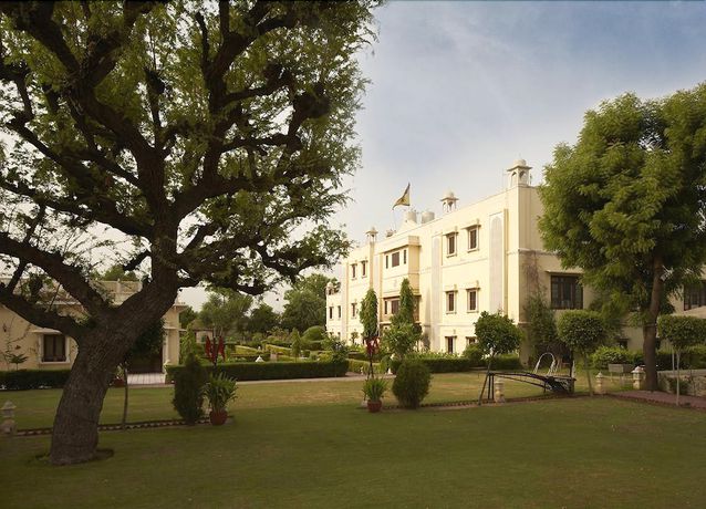 Imagen de los exteriores del Hotel Roop Vilas Palace. Foto 13