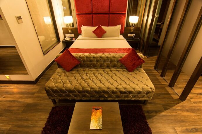 Imagen de la habitación del Hotel Roopa Elite. Foto 19