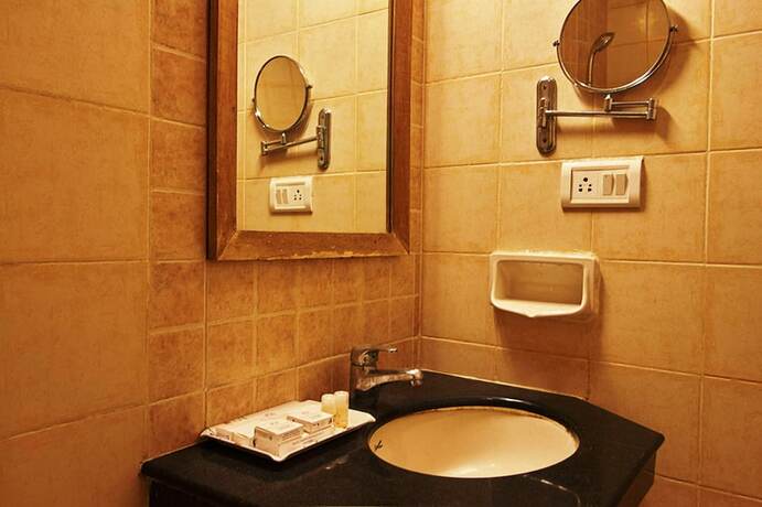 Imagen general del Hotel Roopa. Foto 2